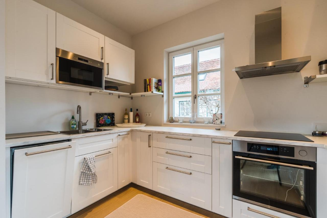 Appartement Himmel & Hoellerl 菲尔斯滕费尔德 外观 照片